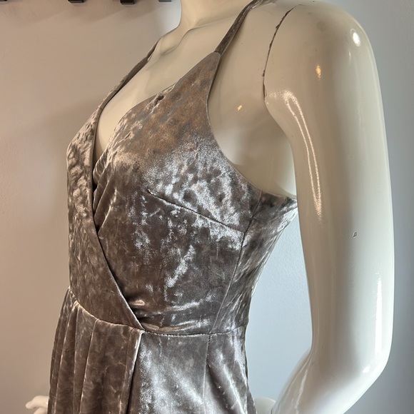 Silver Velvet Dynamite Faux Crossover Dress Size Small - Picture 6 of 12